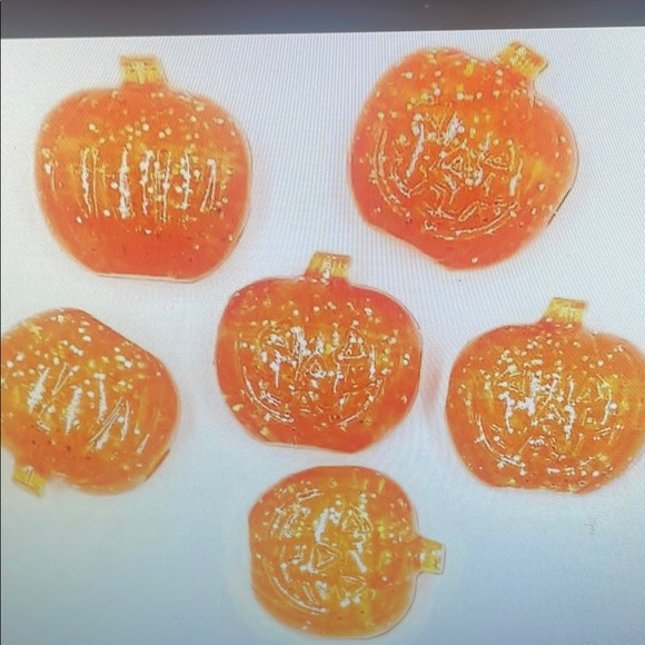Orange Pumpkin Earrings - Picture 1 of 1
